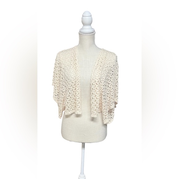 Staring at Stars Urban Outfitters lace cropped cardigan - Picture 1 of 3